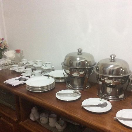לינה וארוחת בוקר נוארה אליה Tealeaf מראה חיצוני תמונה